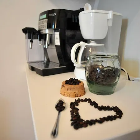 Parthenope Bed & Breakfast 2*